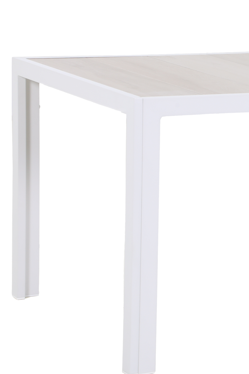 Bold Frame, Effortless Surface