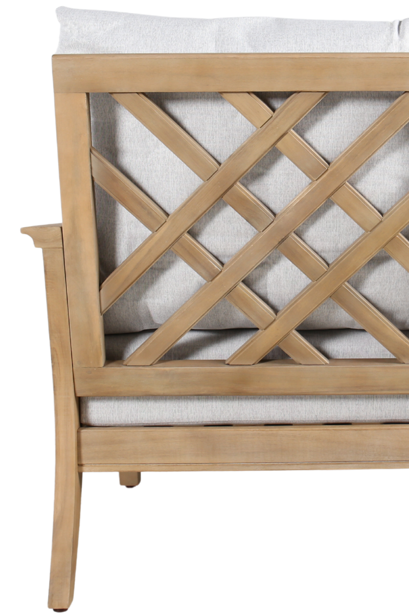 Crafted Lattice Detailing