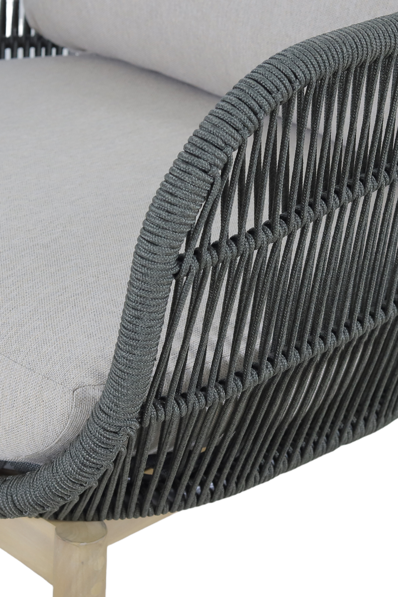 Rope-Woven Lounge Detail